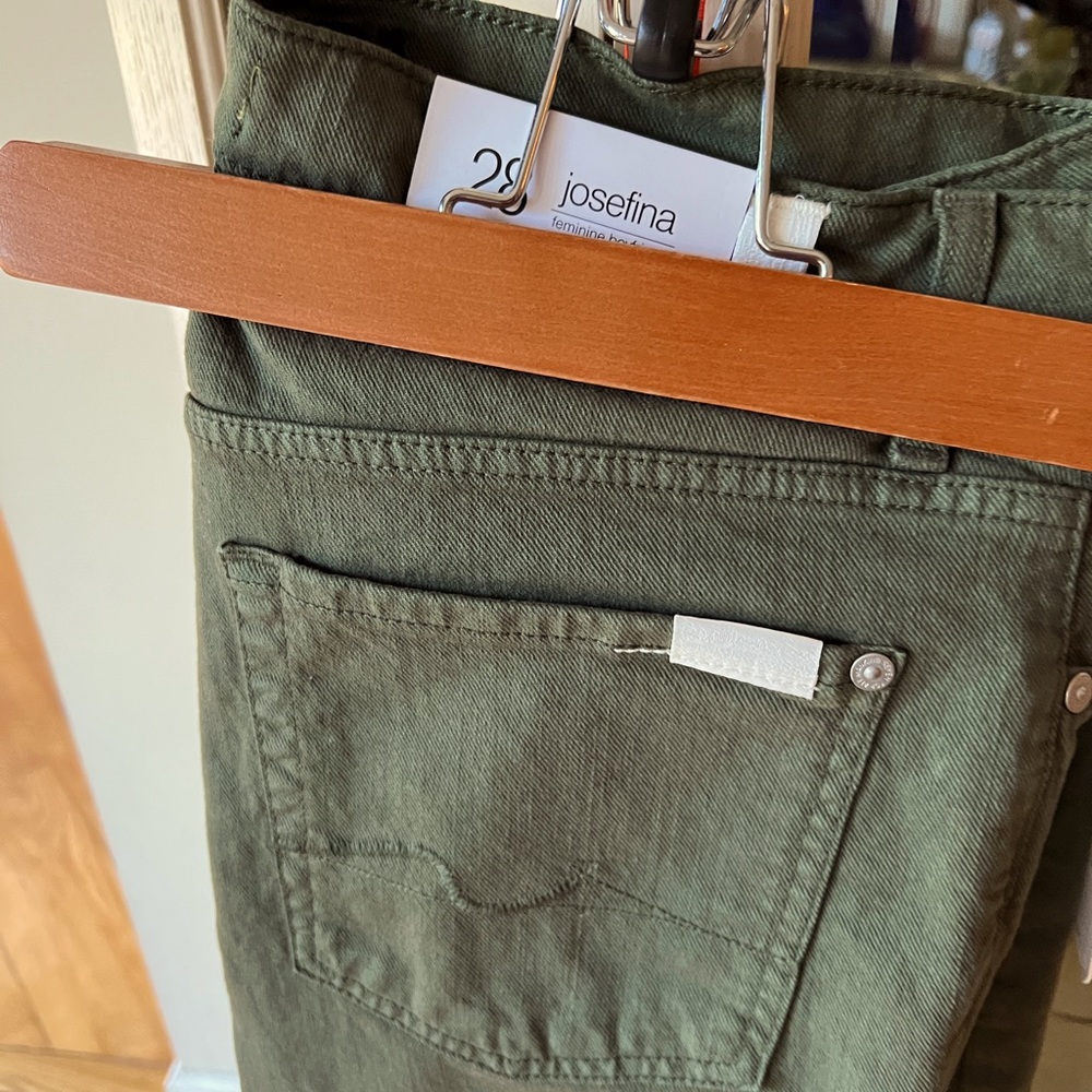 7 For All Mankind Josefina military green jeans size 28 NWT